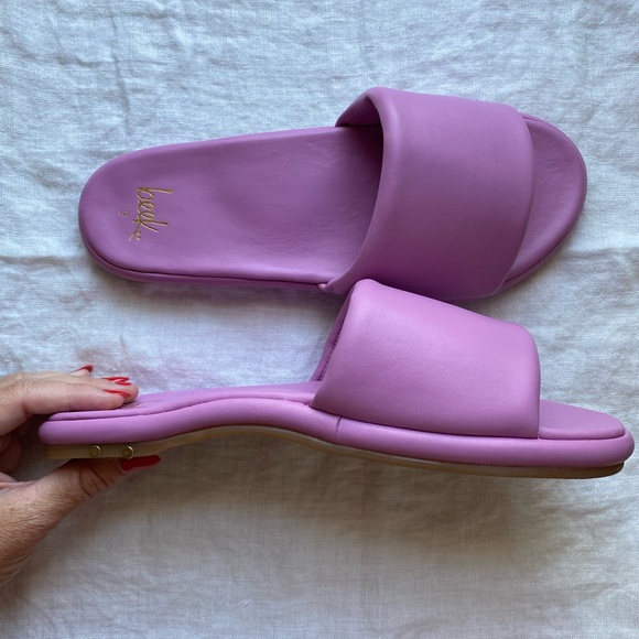 Beek Leather slides in Lilac - Picture 2 of 5